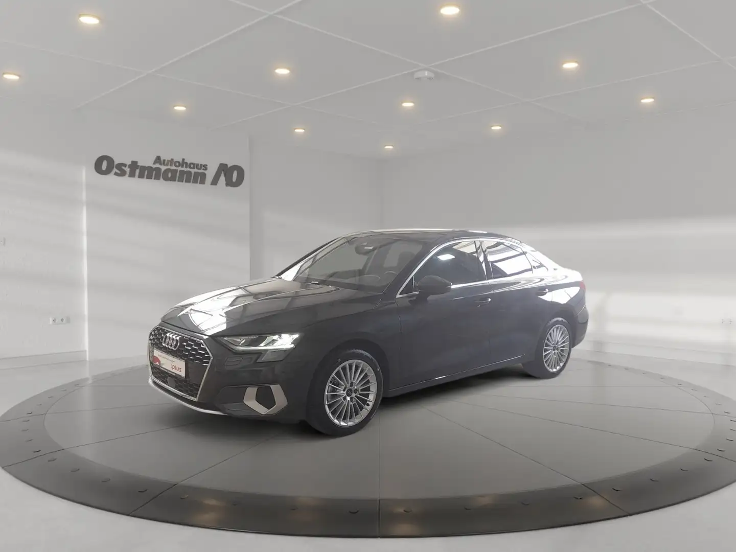 Audi A3 35 TFSI Limousine advanced 2xKlima SHZ Grau - 2
