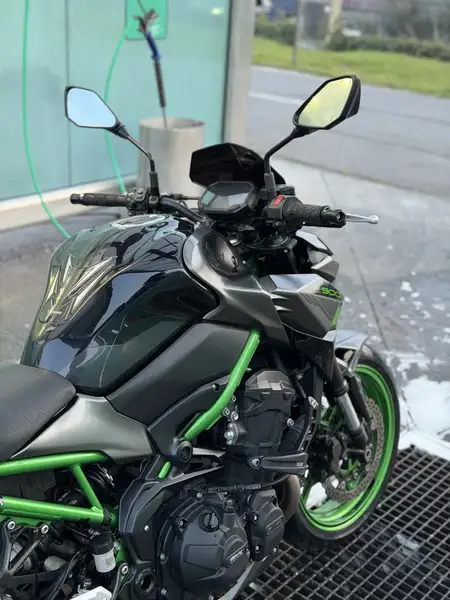 Kawasaki Z 900 - foto 7