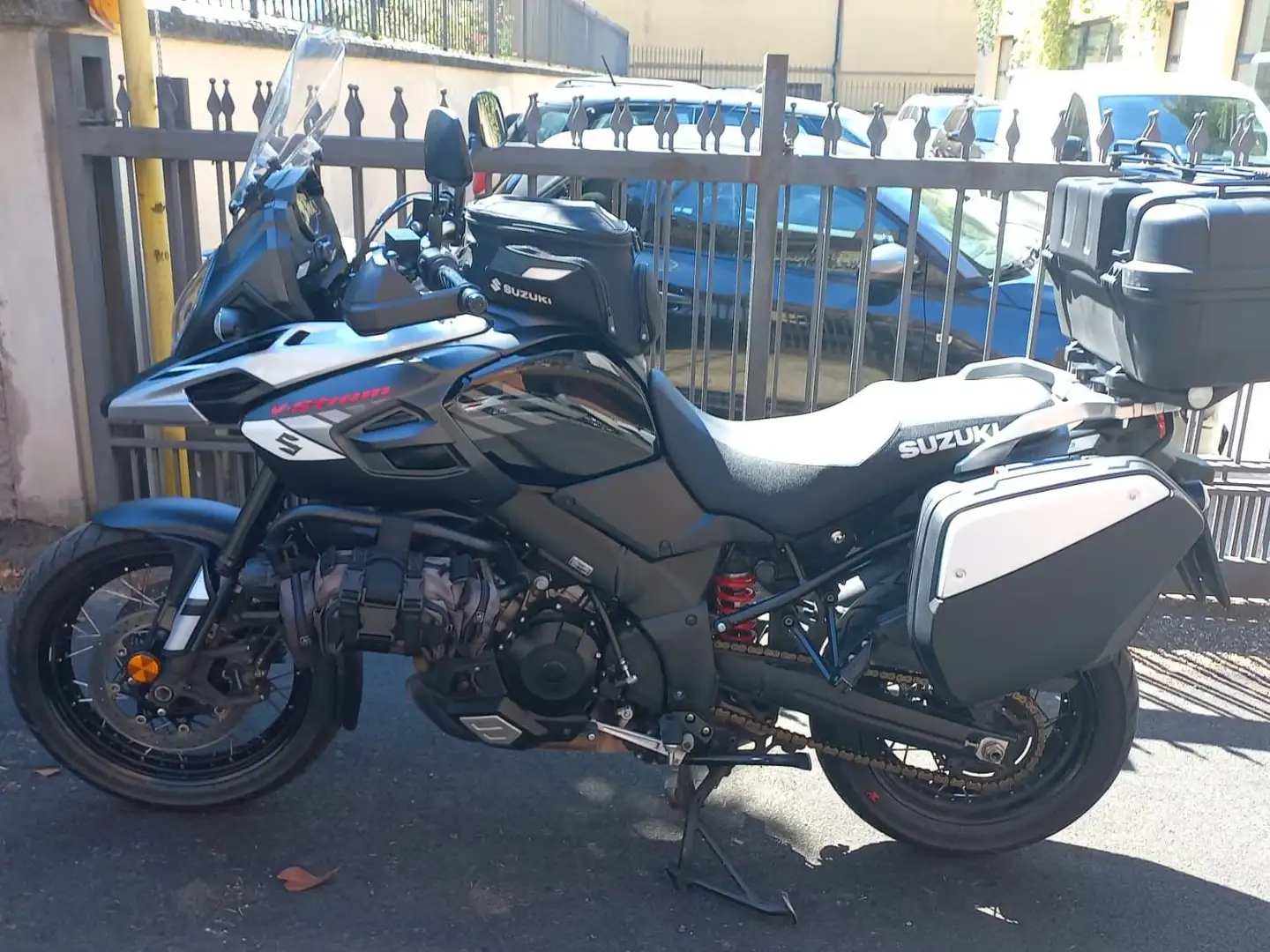 Suzuki V-Strom 1000 XT ABS DL Black - 2