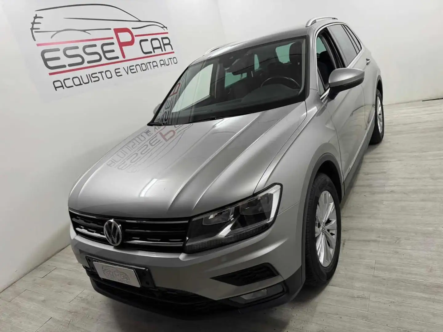 Volkswagen Tiguan 1.5 TSI Sport ACT BlueMotion Technology Gris - 1