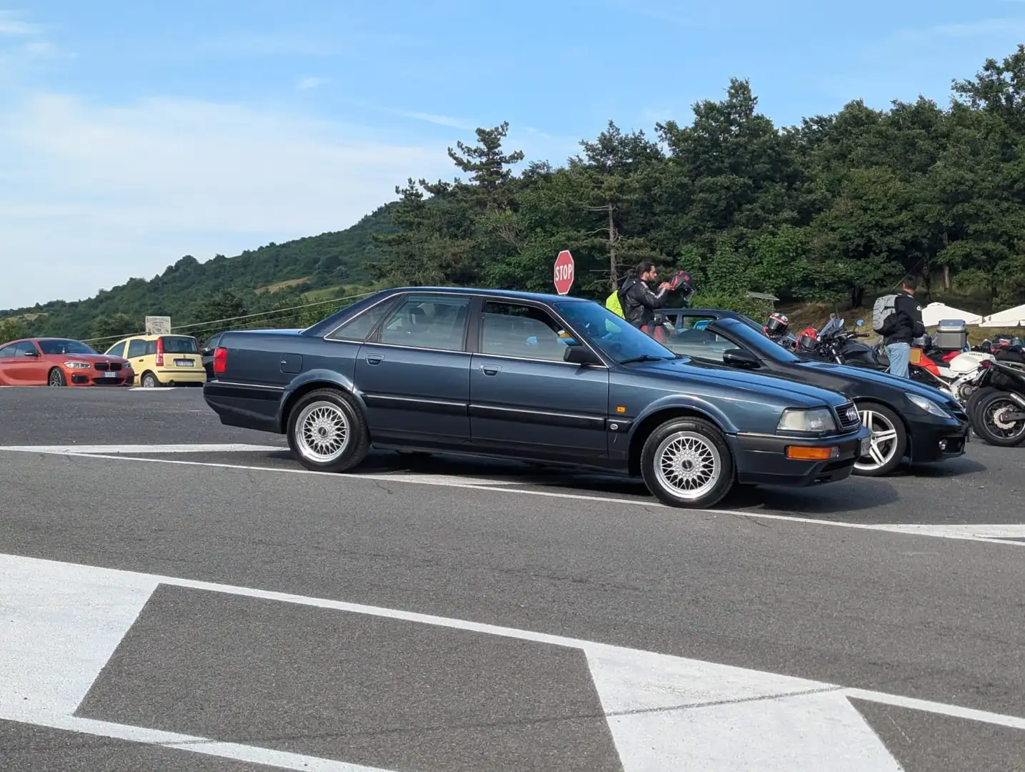 Audi V8 V8 3.6 auto Blau - 1