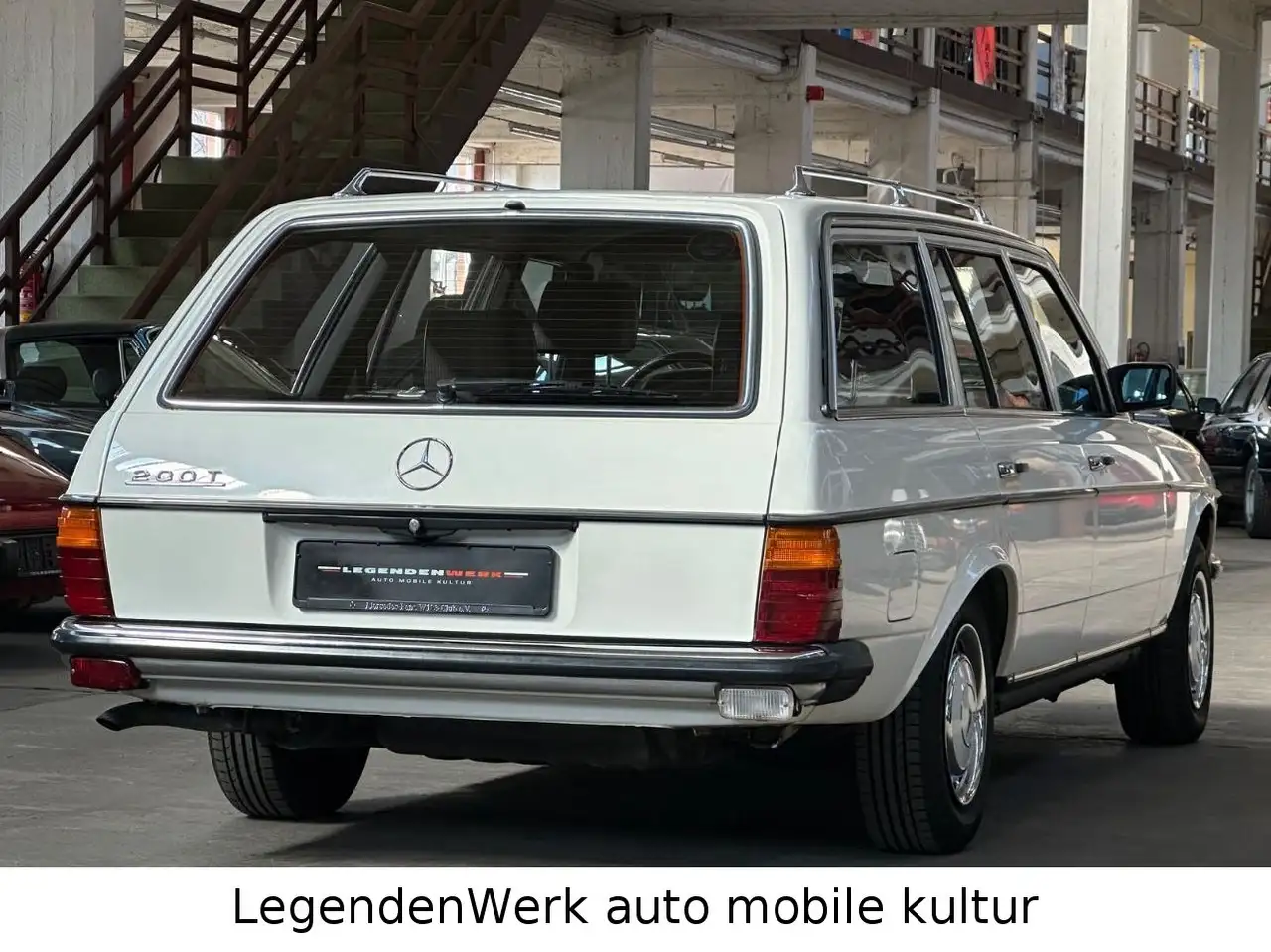 Mercedes-Benz 200 T S123 W Erstlack Ungeschweißt BRD Scheckheft, foto 7