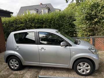 Daihatsu Sirion 1.0