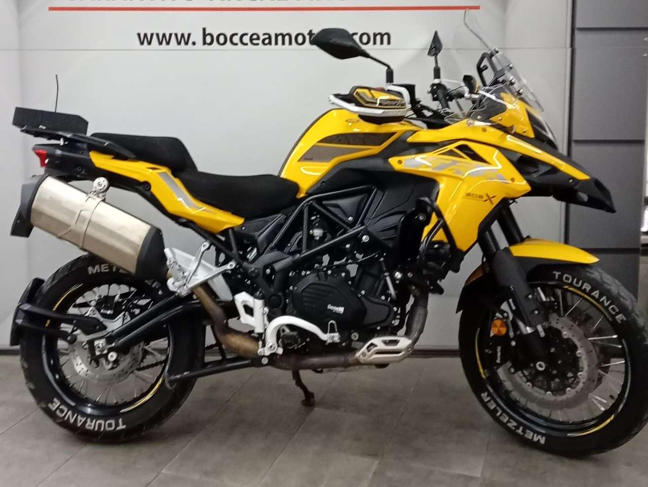 Benelli TRK 502 x