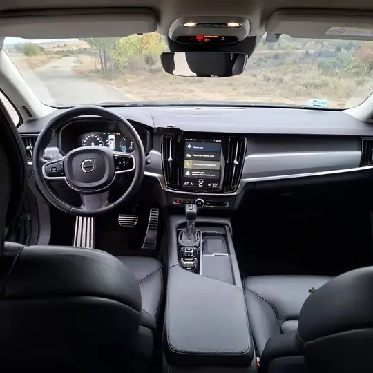 Volvo v90 D3 Momentum 2018, foto 3