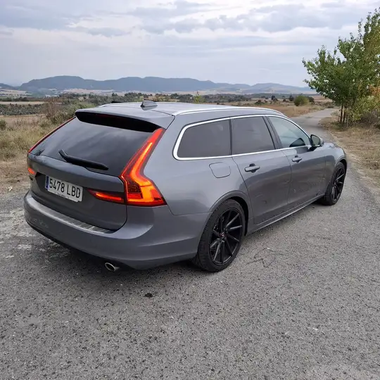 Volvo v90 D3 Momentum 2018