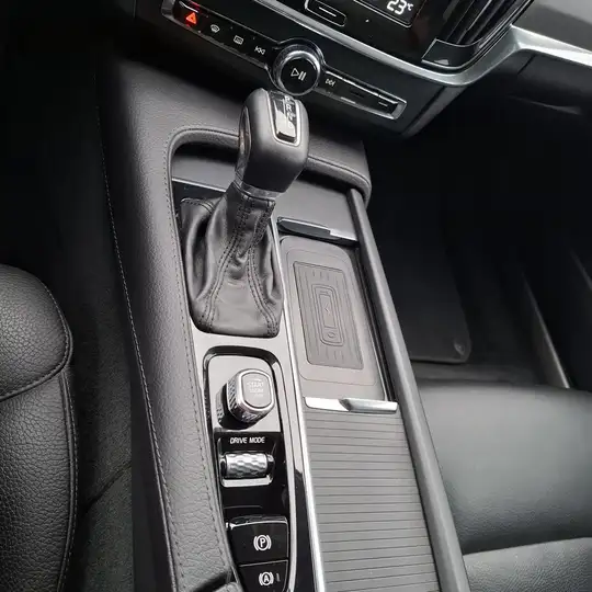 Volvo v90 D3 Momentum 2018, foto 13