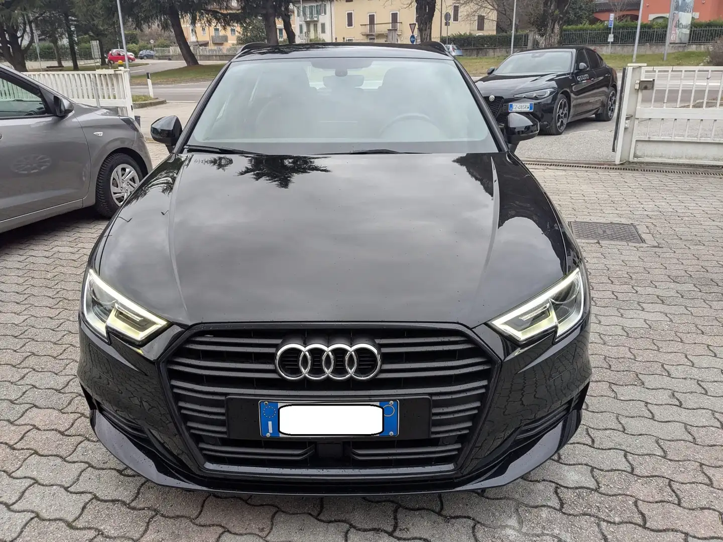 Audi A3 A3 Sportback 30 1.0 tfsi 116cv s-tronic Nero - 1