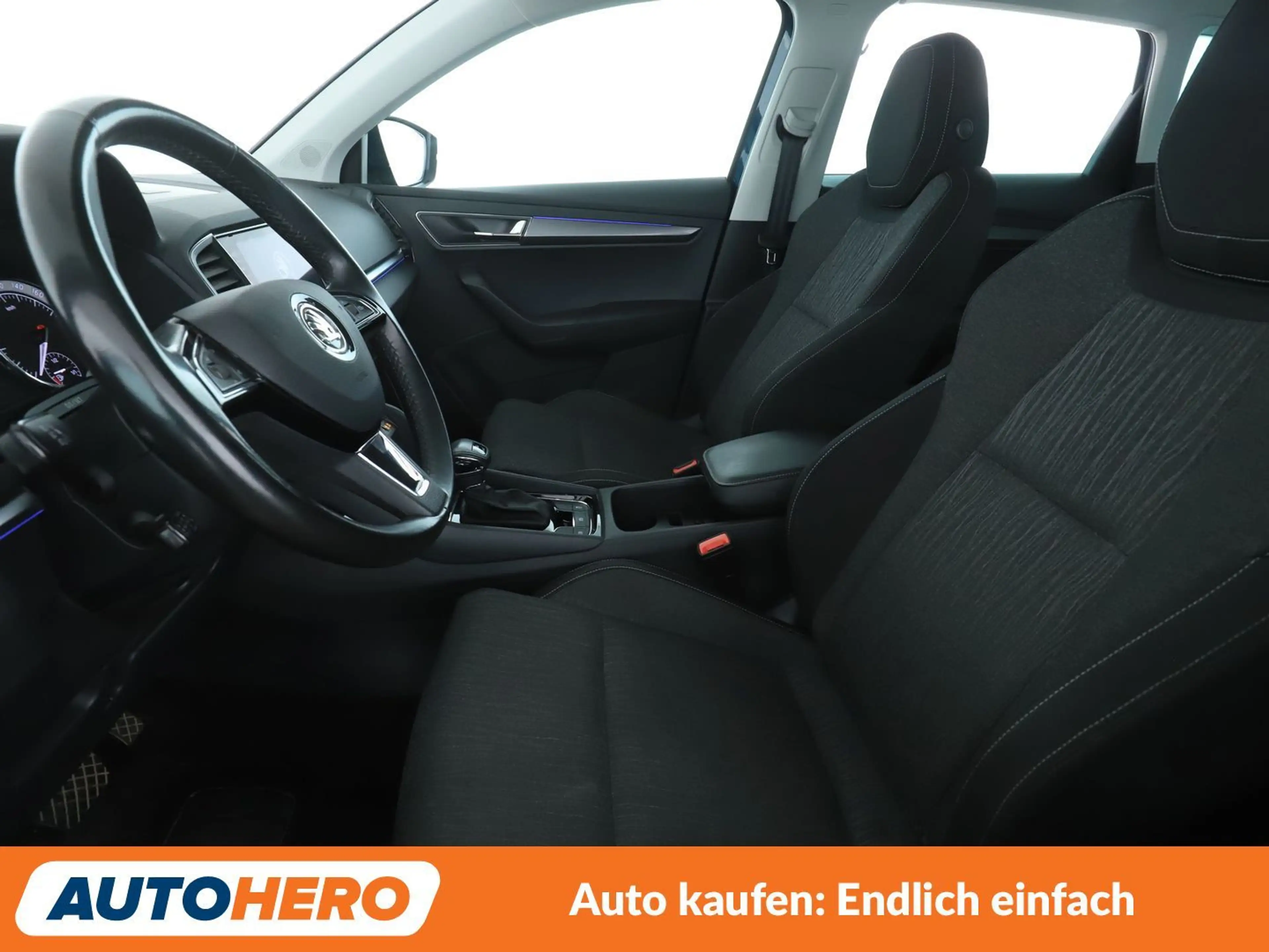 Skoda Karoq 2.0 TDI Style 4x4 Aut.*NAVI*LED*PDC*SHZ* — photo 10
