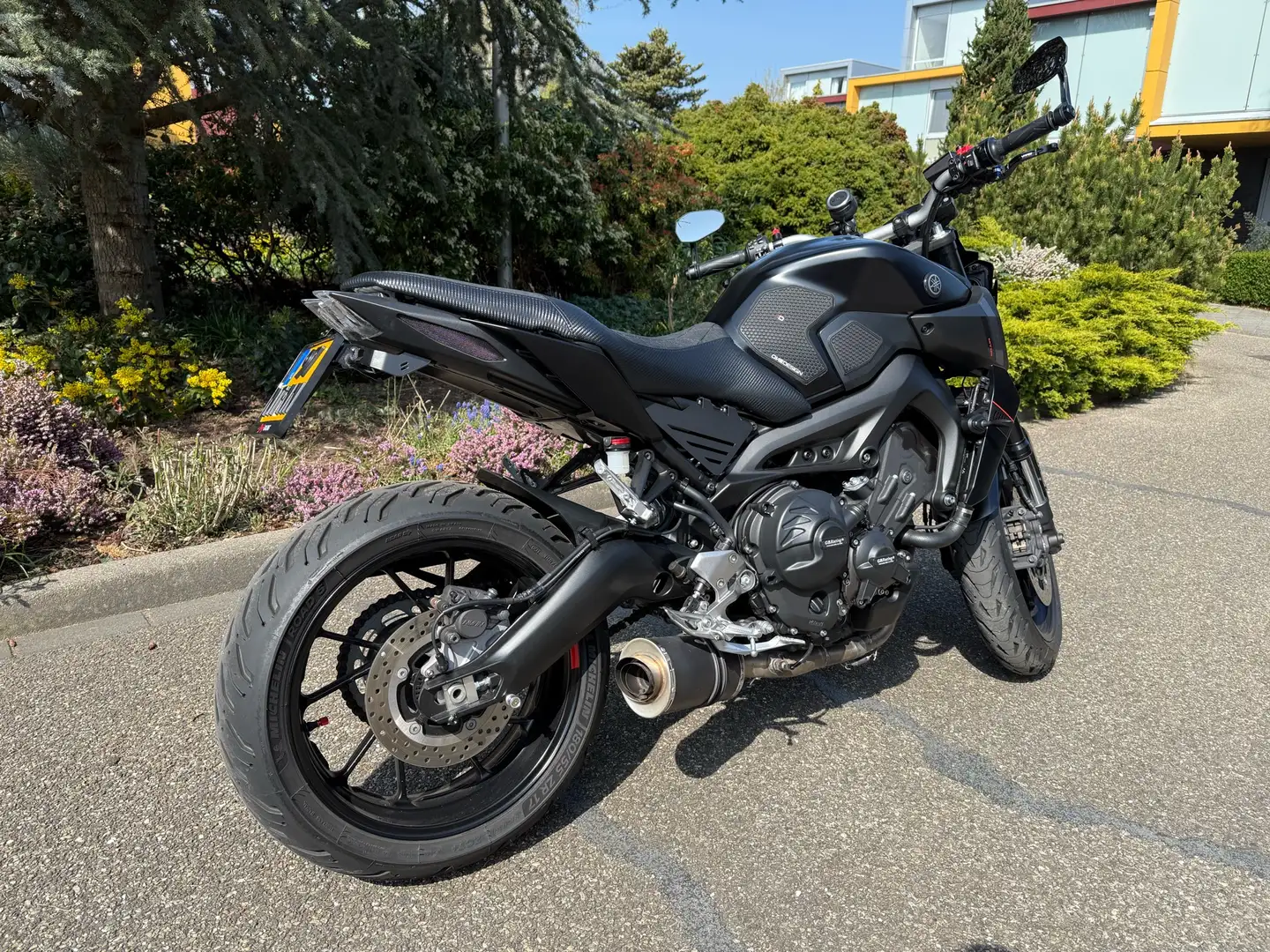 Yamaha MT-09 Yamaha MT-09 Tech Black Gen 2 2018 Zwart - 2