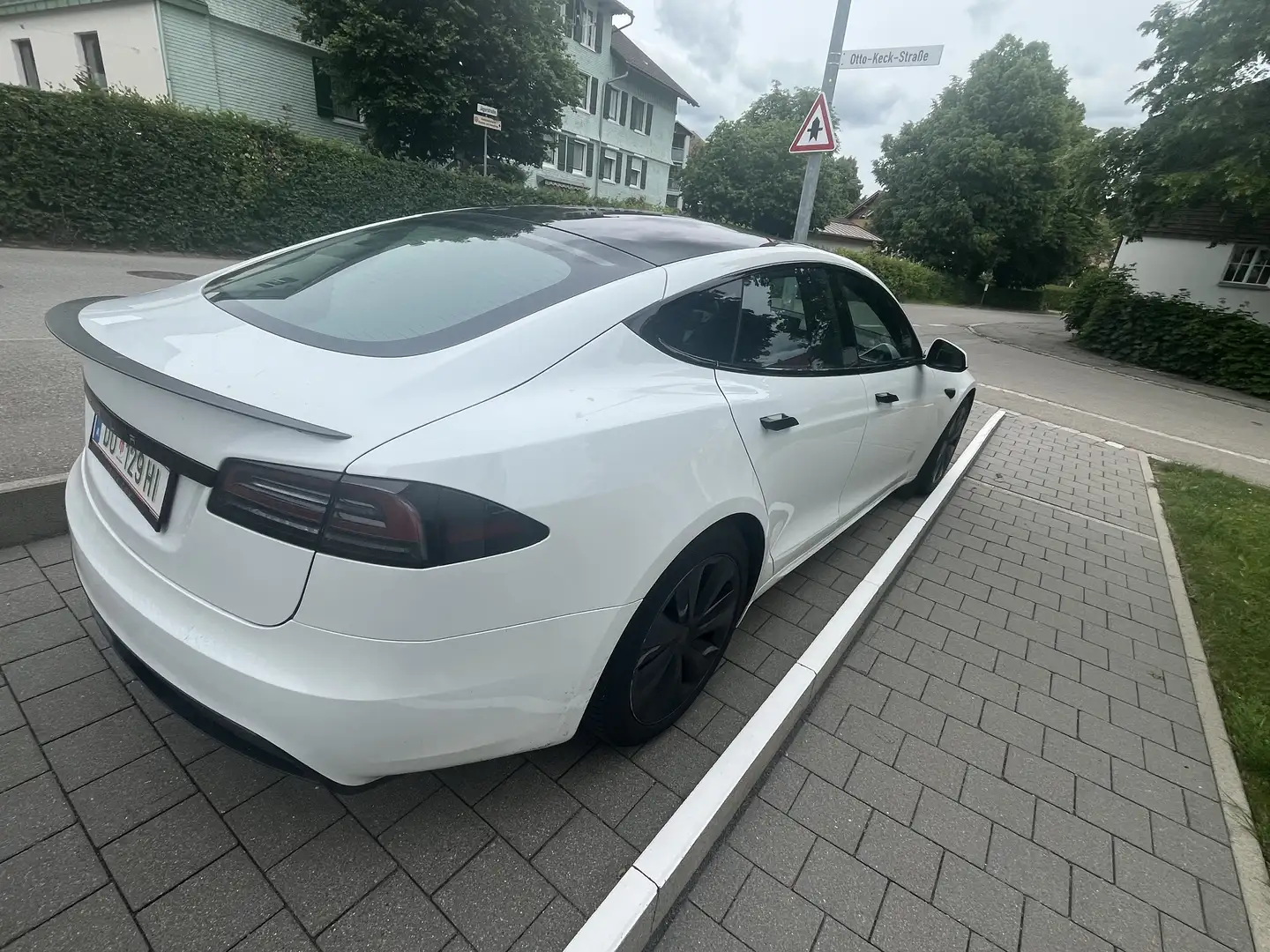 Tesla Model S Plaid - 2