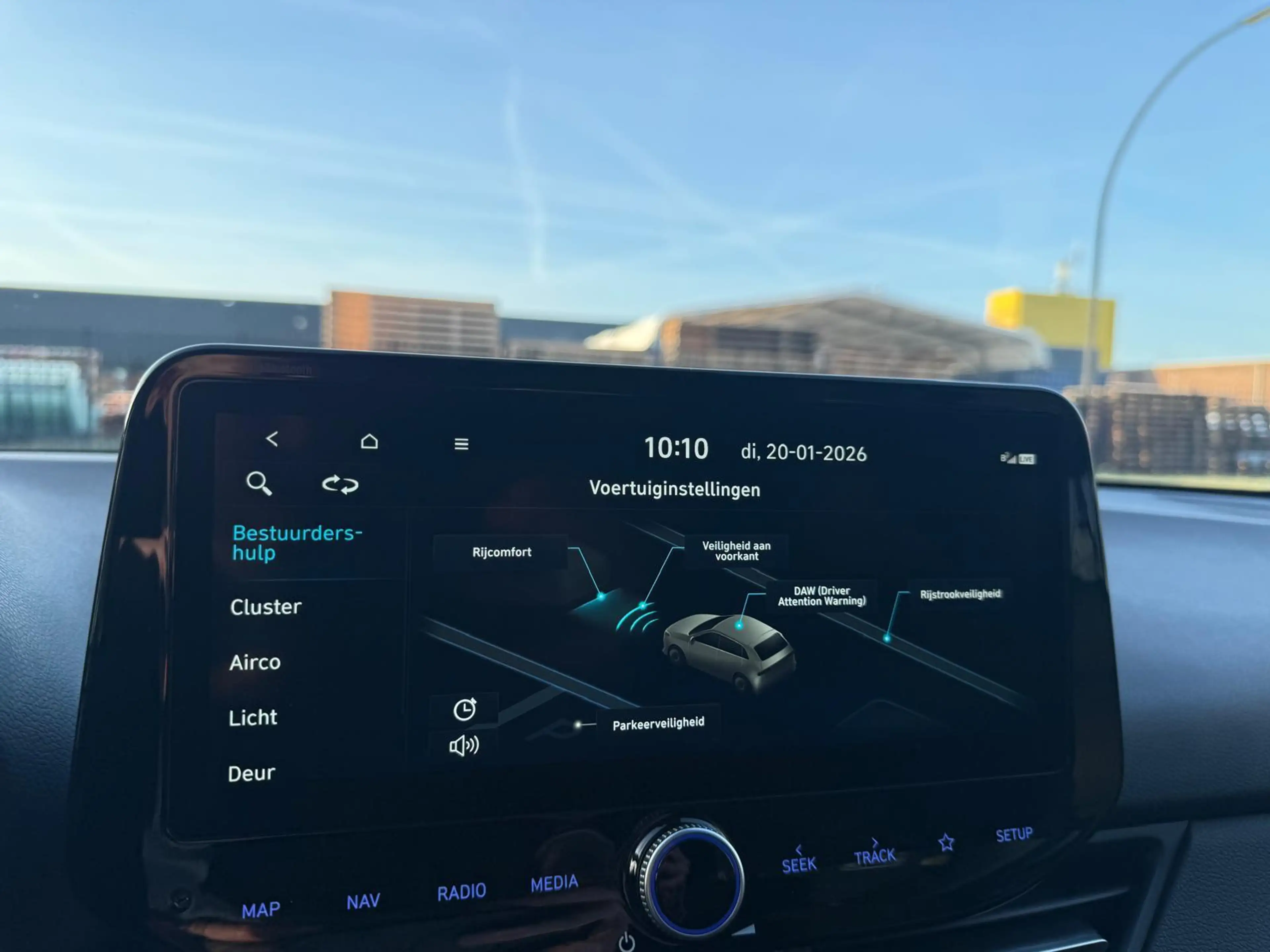 Hyundai i30 Wagon 1.5 T-GDi MHEV Premium | 1E EIGENAAR | 3/6/1 — photo 35