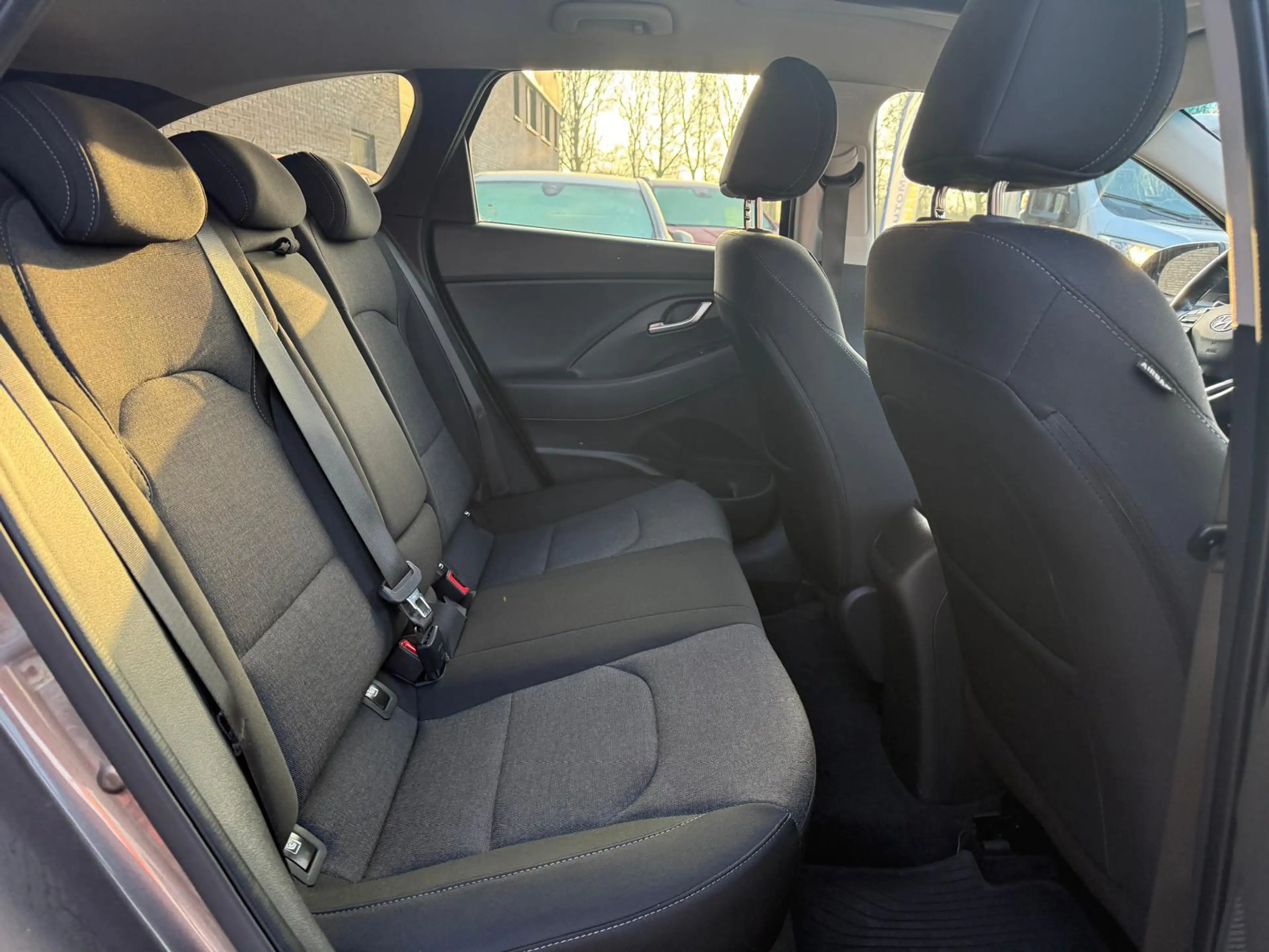 Hyundai i30 Wagon 1.5 T-GDi MHEV Premium | 1E EIGENAAR | 3/6/1 — photo 42
