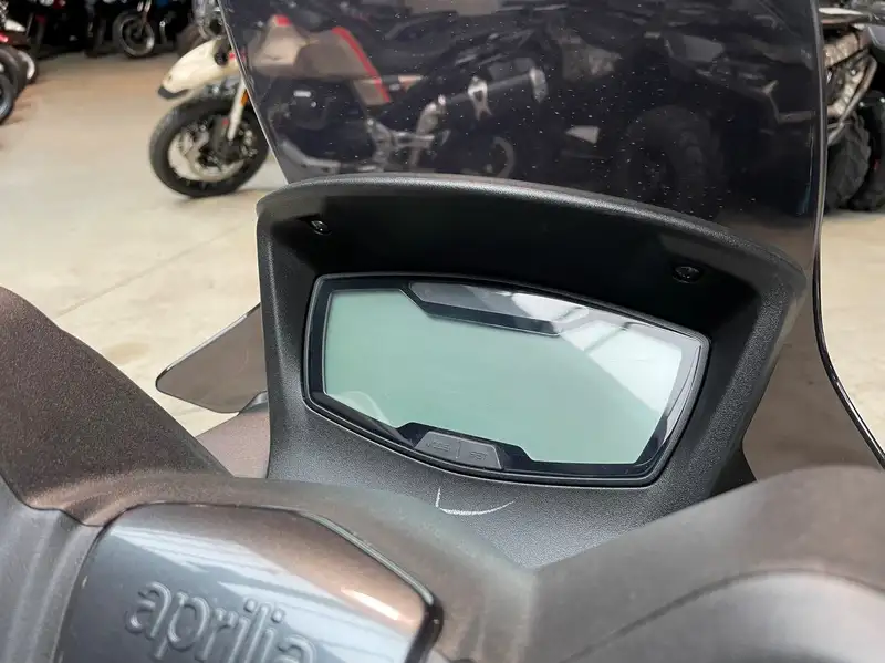 Aprilia SXR 50 - foto 5