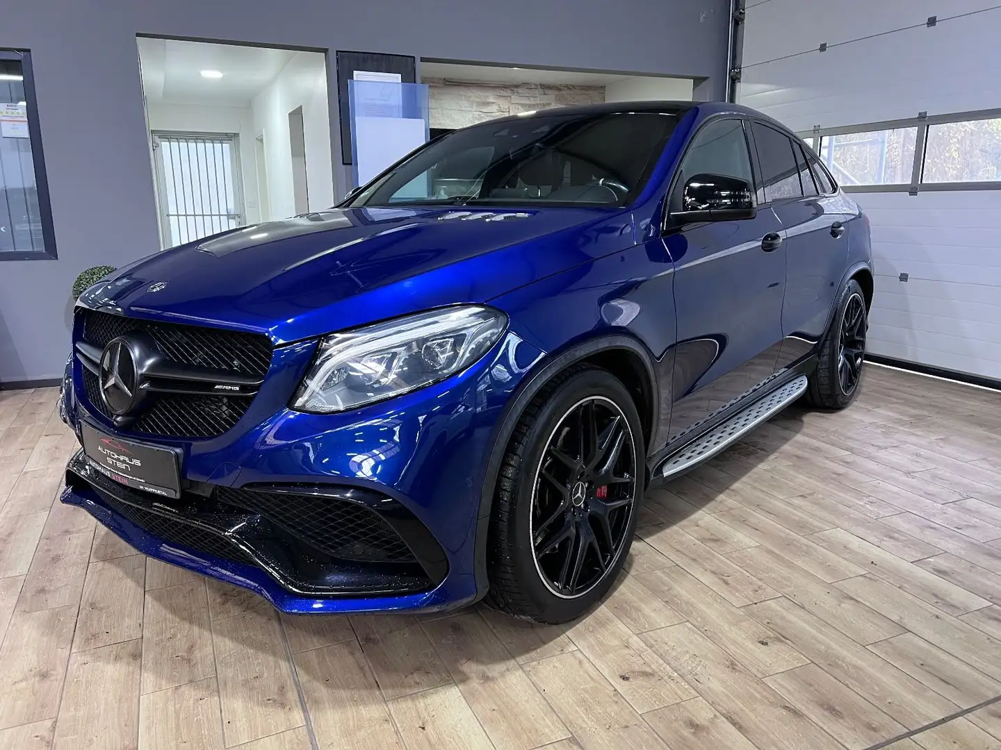 Mercedes-Benz GLE 63 AMG /Pano/Navi/Leder 360°Kamera Blau - 1
