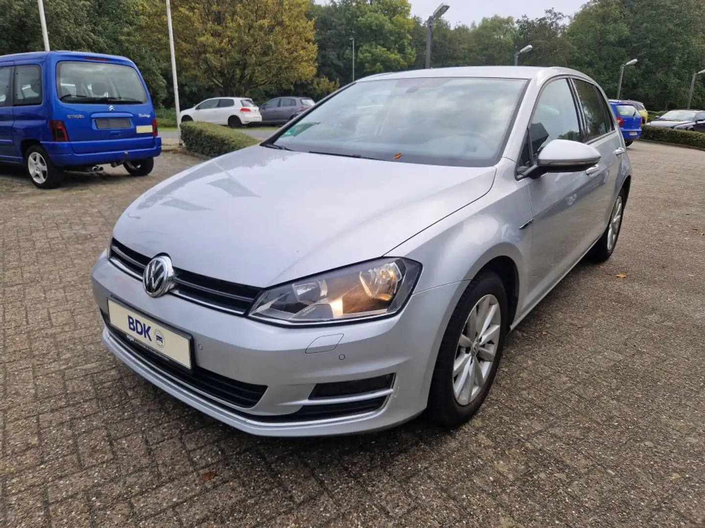 Volkswagen Golf 1.2 TSI BMT Lounge Silber - 2