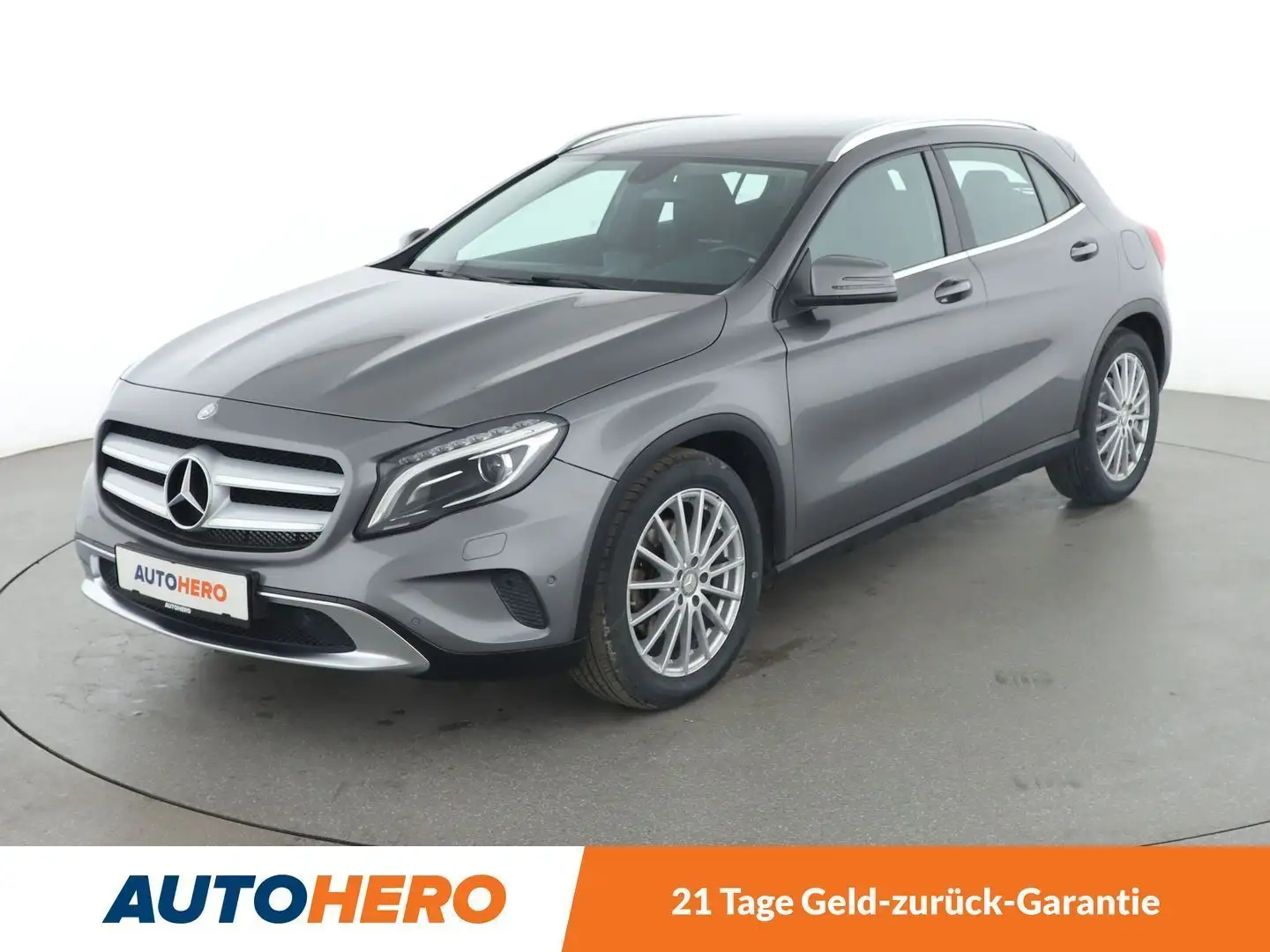 Mercedes-Benz GLA 250 GLA 250 4Matic Urban Aut.*NAVI*PDC*TEMPO*ALU* Šedá - 1