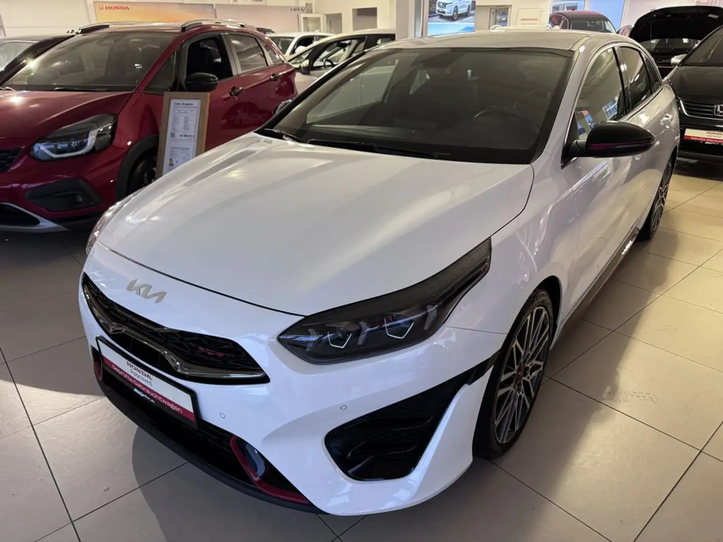 Kia ProCeed / pro_cee'd 1.6 T-GDI DCT7 OPF GT Weiß - 1