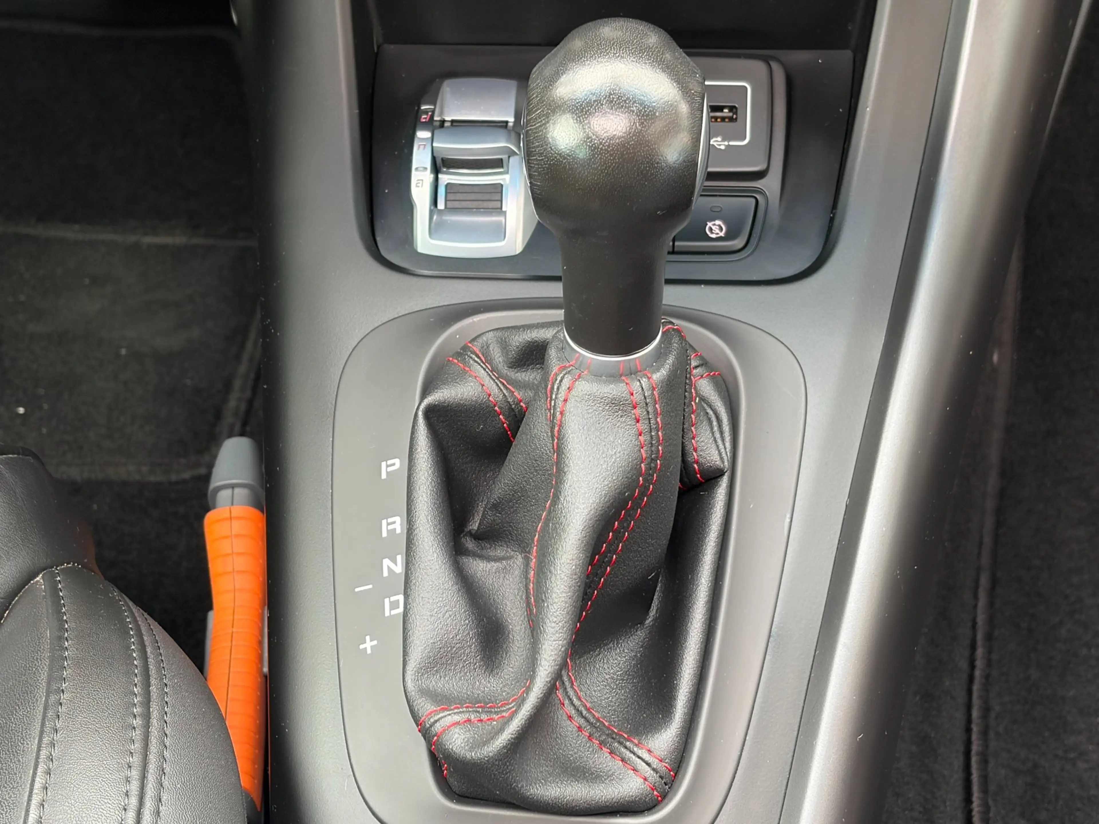Alfa Romeo Giulietta 1.4 Turbo MultiAir Super Aut. Panorama Leer Xenon — photo 14