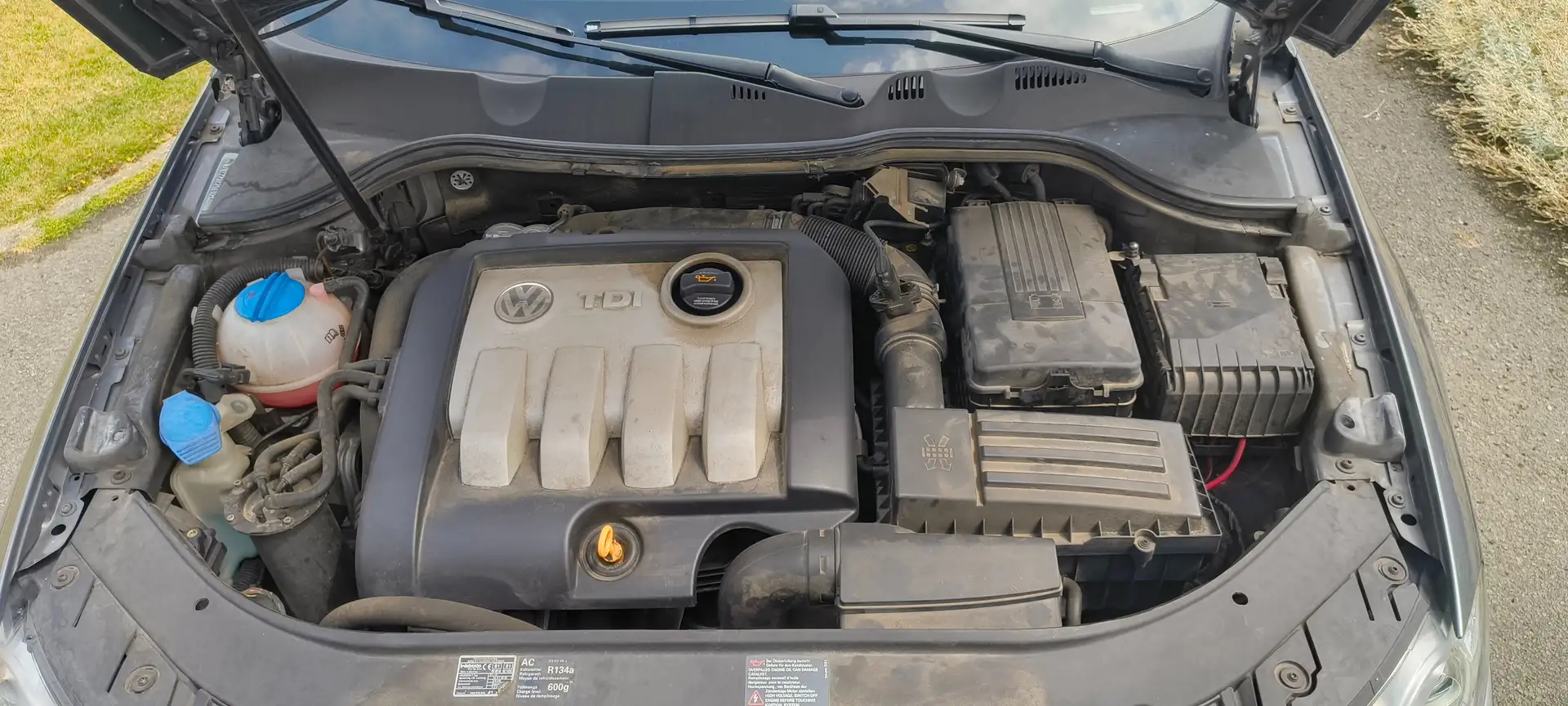 Volkswagen Passat passat 1.9 tdi dpf trendline Gris - 1