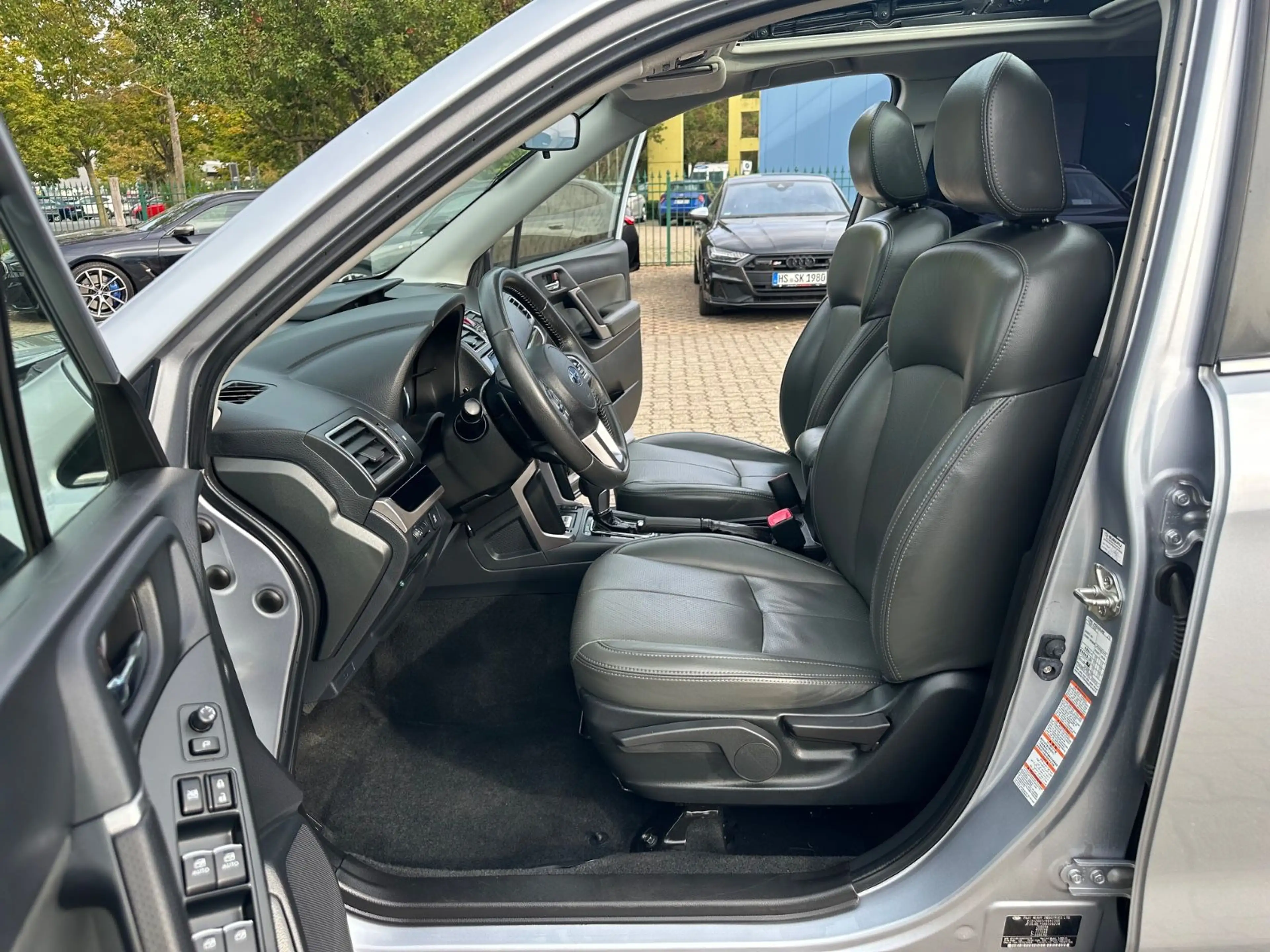 Subaru Forester 2,0d AWD Aut. Xen Navi Leder Kamer AHK — photo 13