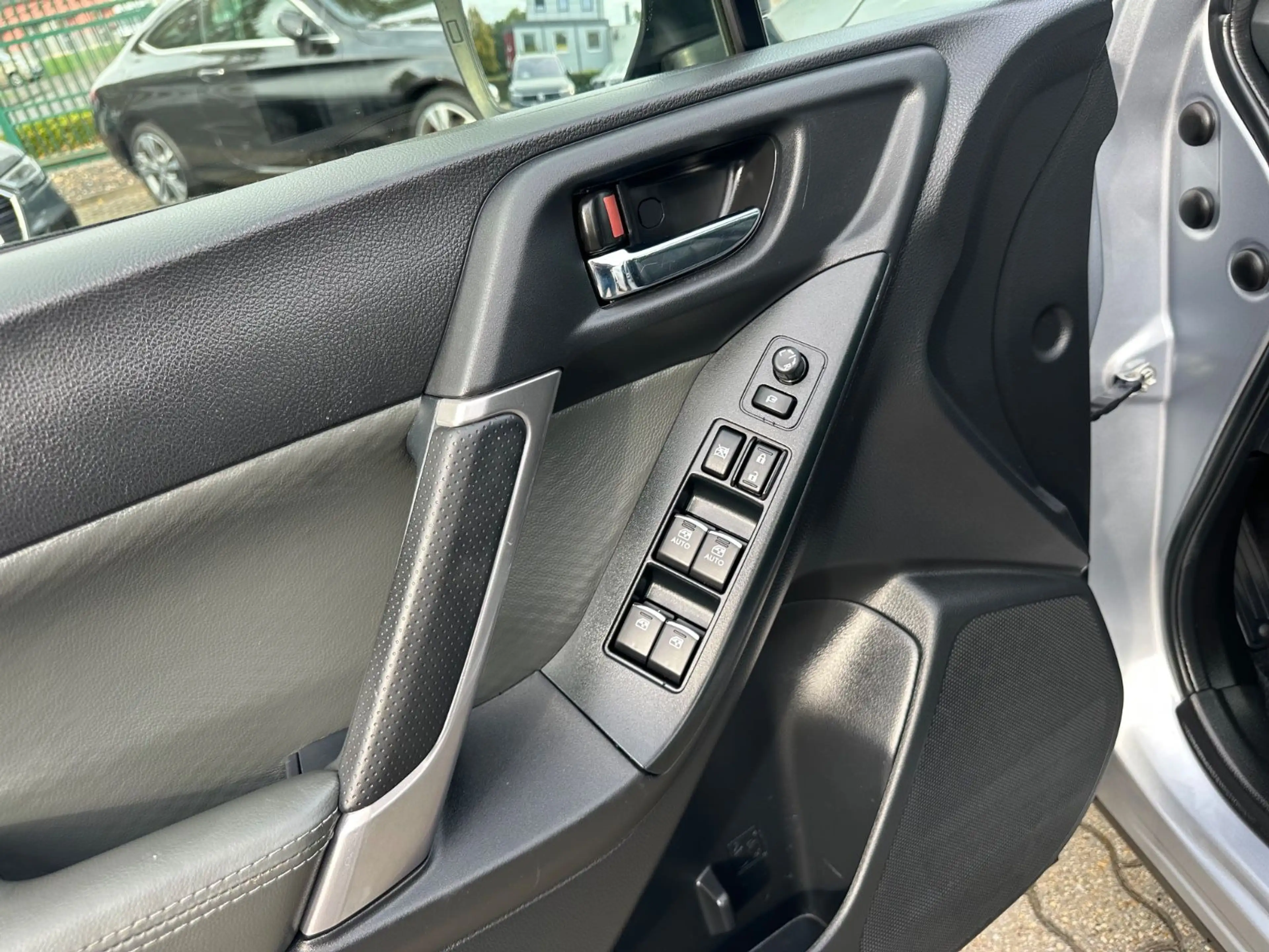 Subaru Forester 2,0d AWD Aut. Xen Navi Leder Kamer AHK — photo 26