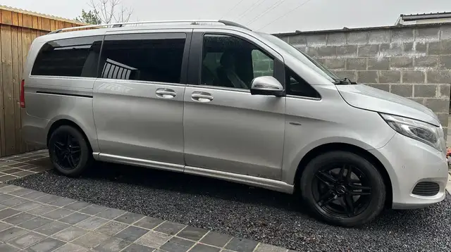 Mercedes-Benz V 250 d Avantgarde 5 Zit Led Navi Leder 360 Cam Lineass