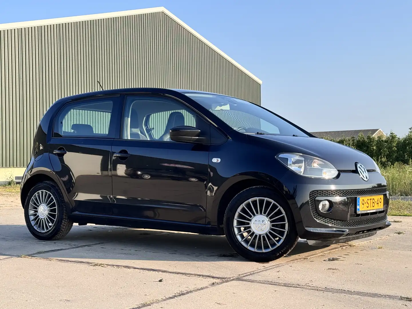 Volkswagen up! BlueMotion Technology high - 1