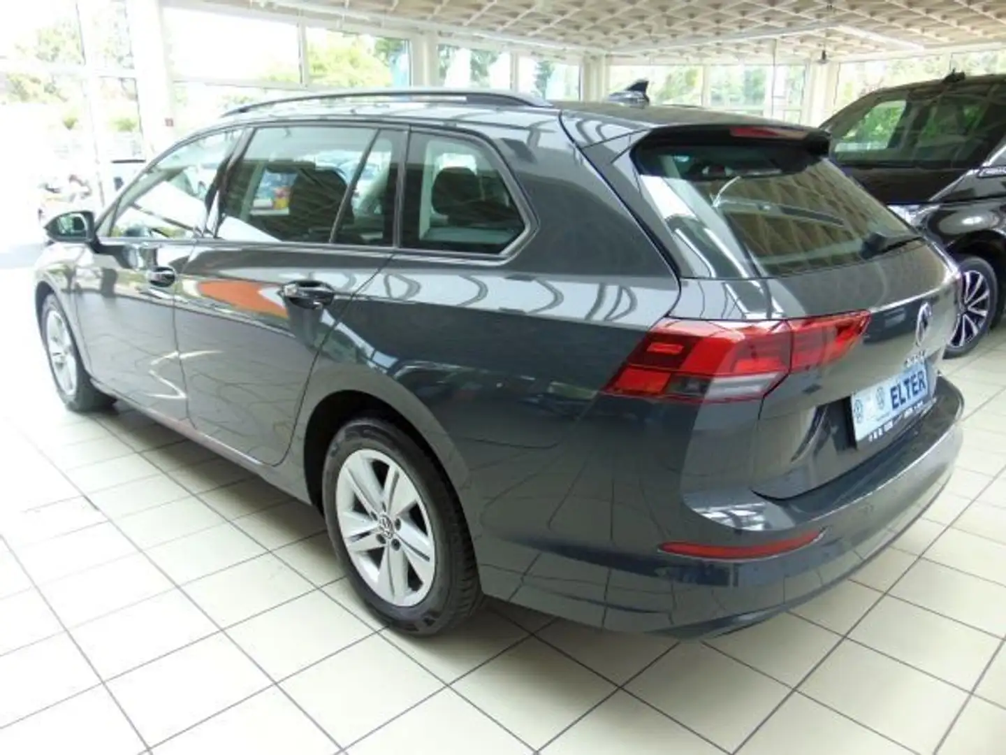 Volkswagen Golf Variant Life NAVI/ACC/LED/SITZHZG. Gris - 2