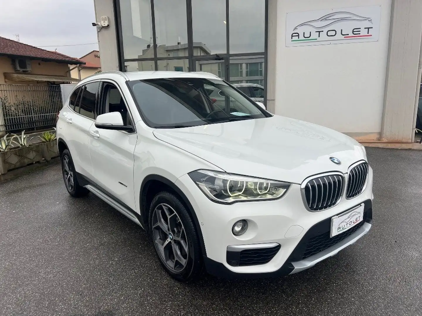 BMW X1 xDrive18d xLine - Automatico - Bianco - 1