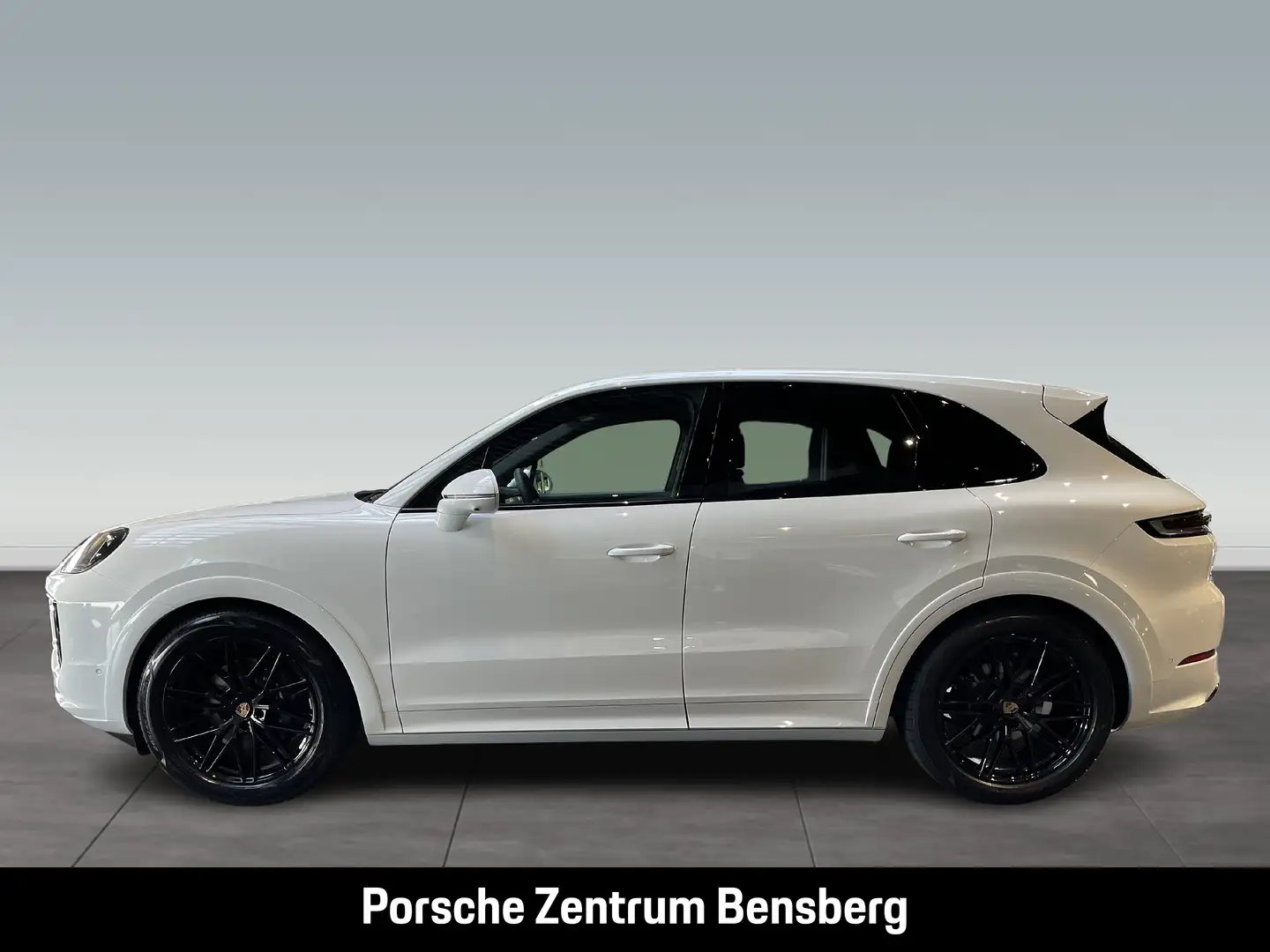 Porsche Cayenne White - 2