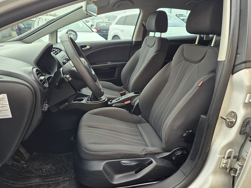 SEAT Leon Chili-Copa 1,6 TDI CR — photo 8