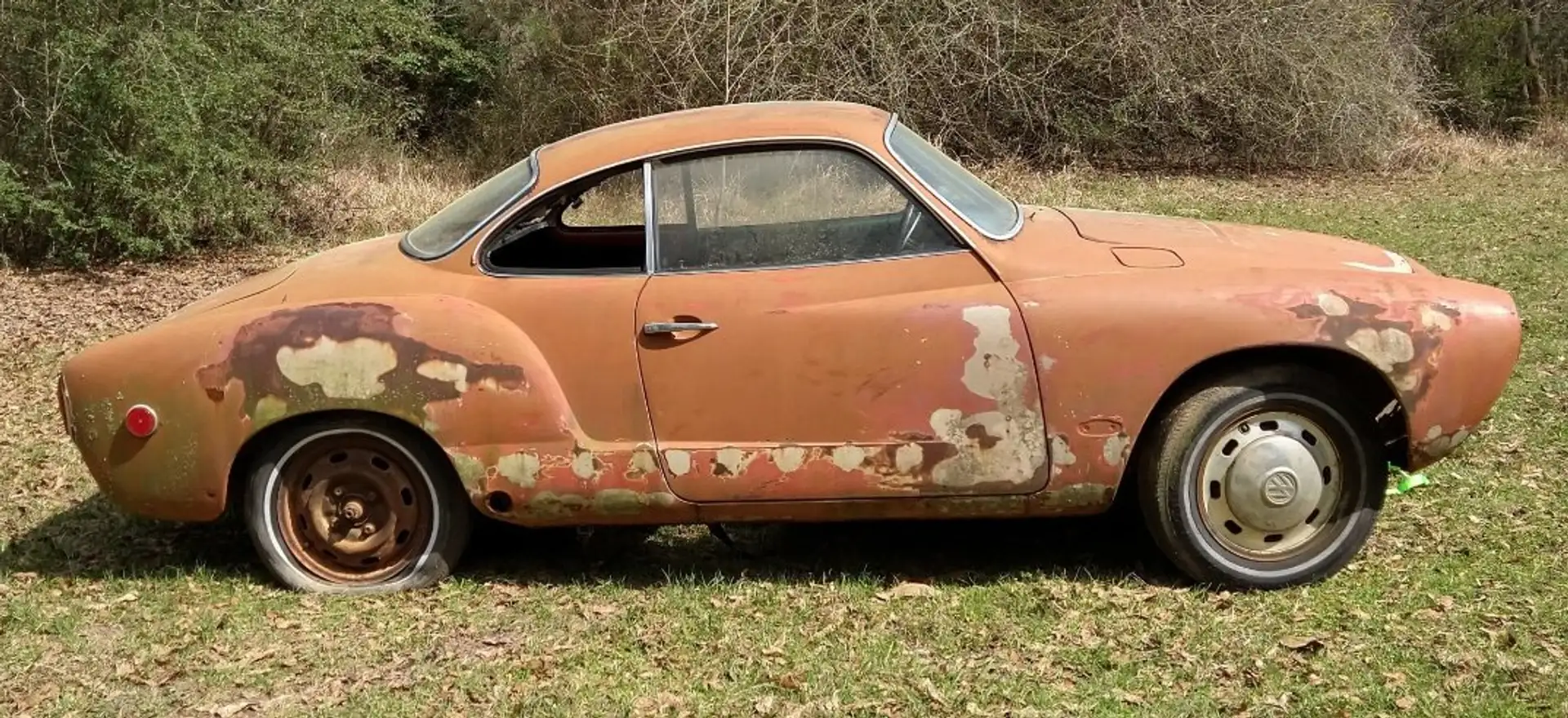 Volkswagen Karmann Ghia Kırmızı - 2