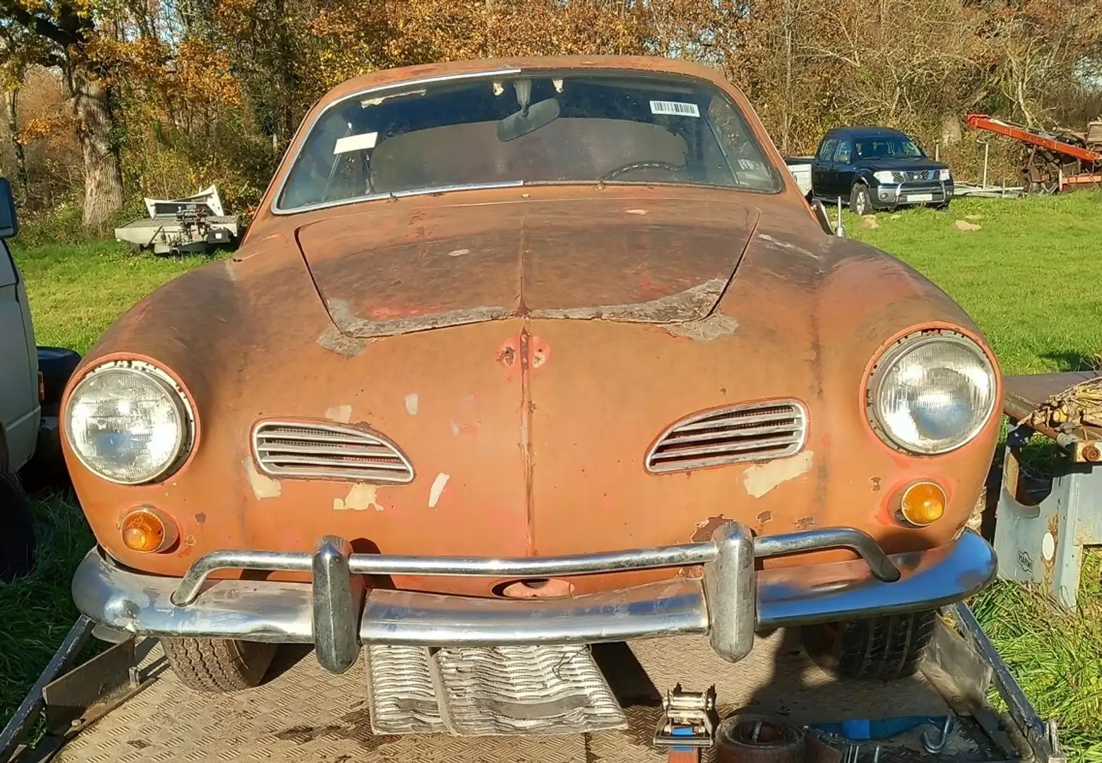 Volkswagen Karmann Ghia Rouge - 1