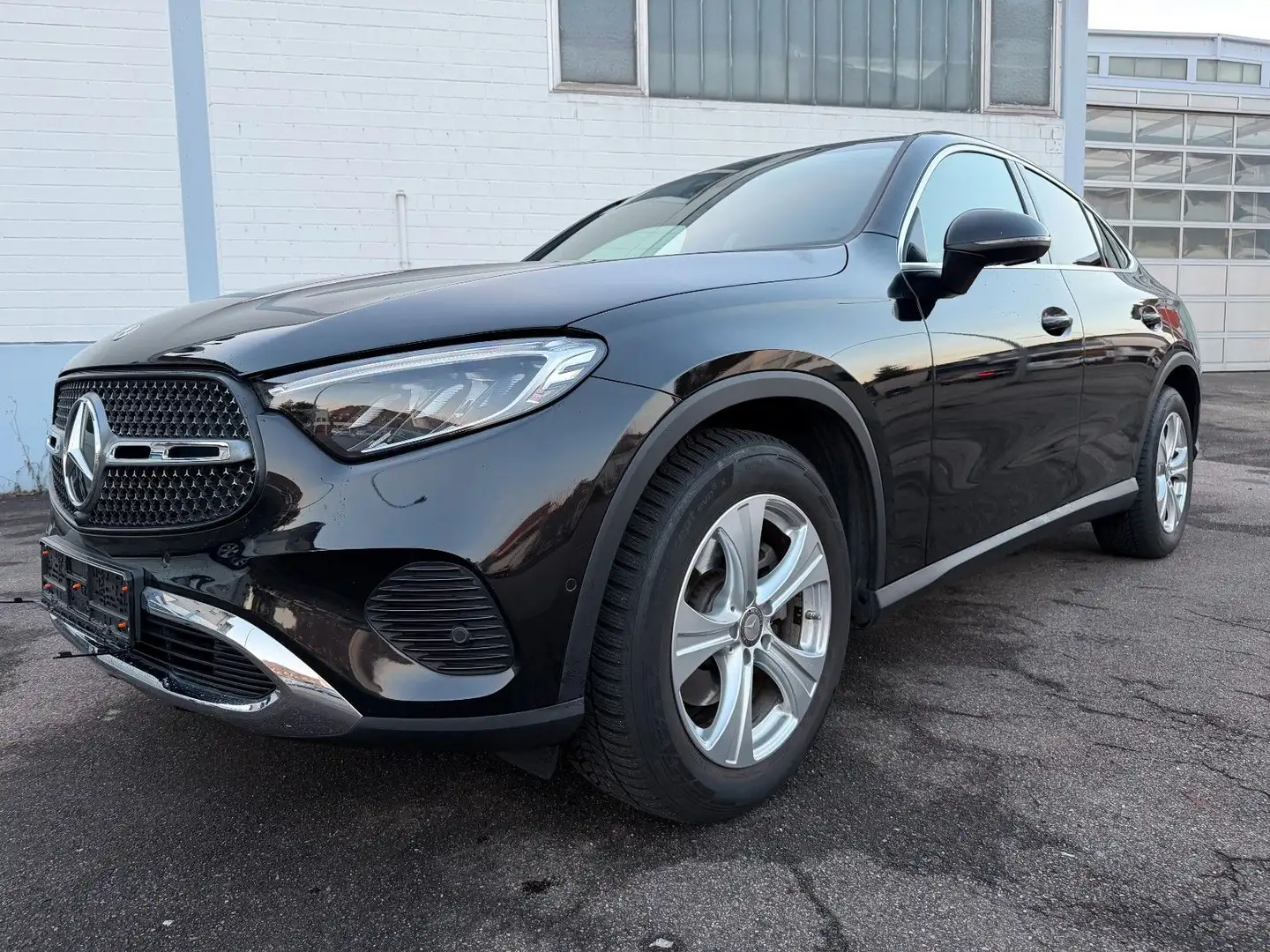 Mercedes-Benz GLC 220 Coupe GLC 220 d 4Matic Facelift Schwarz - 1