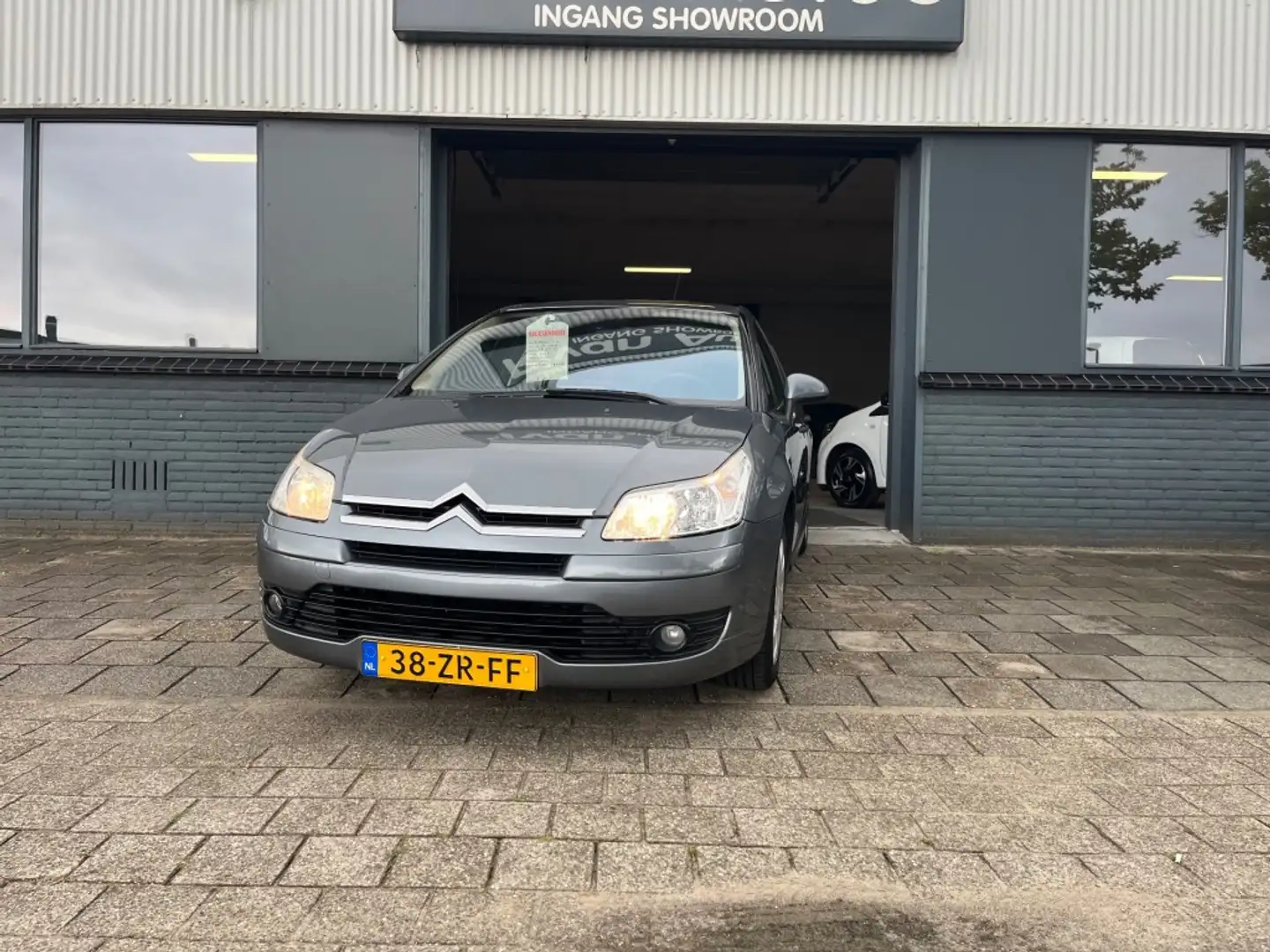 Citroen C4 1.6-16V IMAGE Grijs - 2