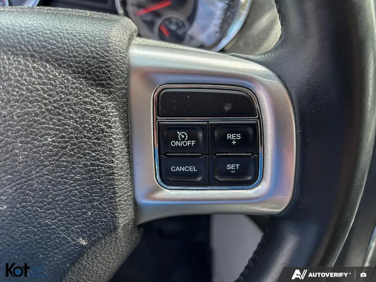 Dodge Grand Caravan photo Dodge Grand Caravan
