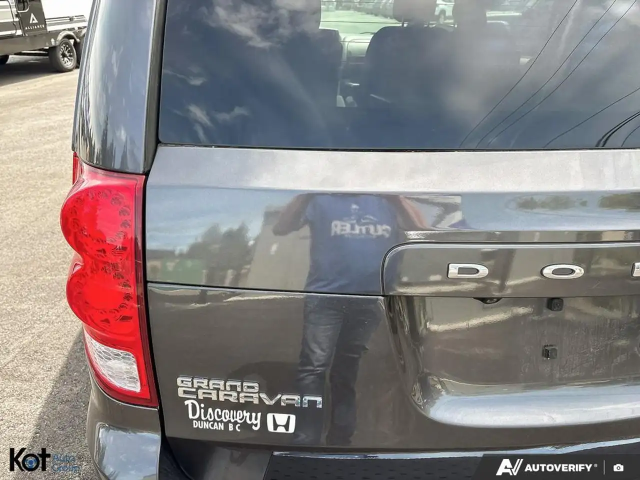 Dodge Grand Caravan photo Dodge Grand Caravan