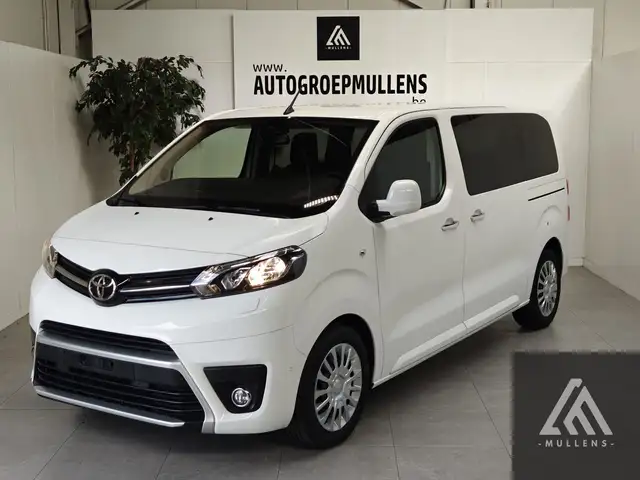 Toyota Lite-Ace D-4D Active Medium