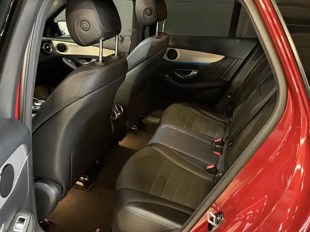 Mercedes-Benz GLC view 9