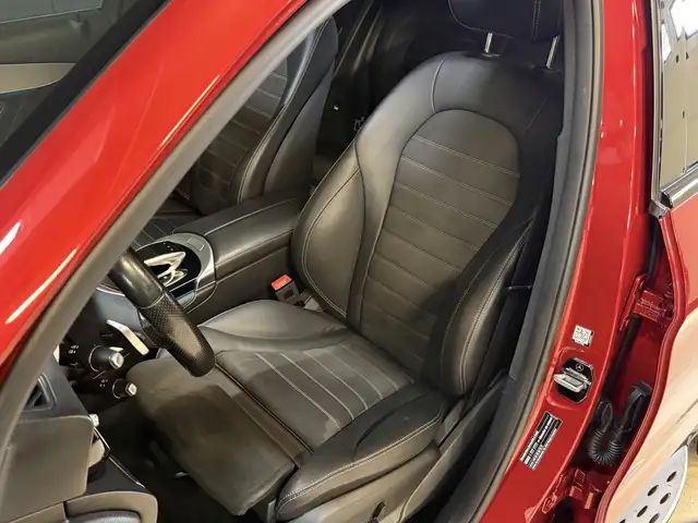 Mercedes-Benz GLC view 8
