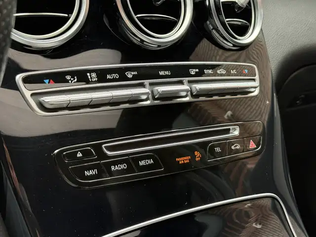 Mercedes-Benz GLC view 24