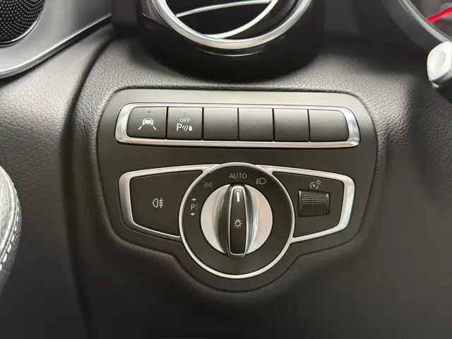 Mercedes-Benz GLC view 18