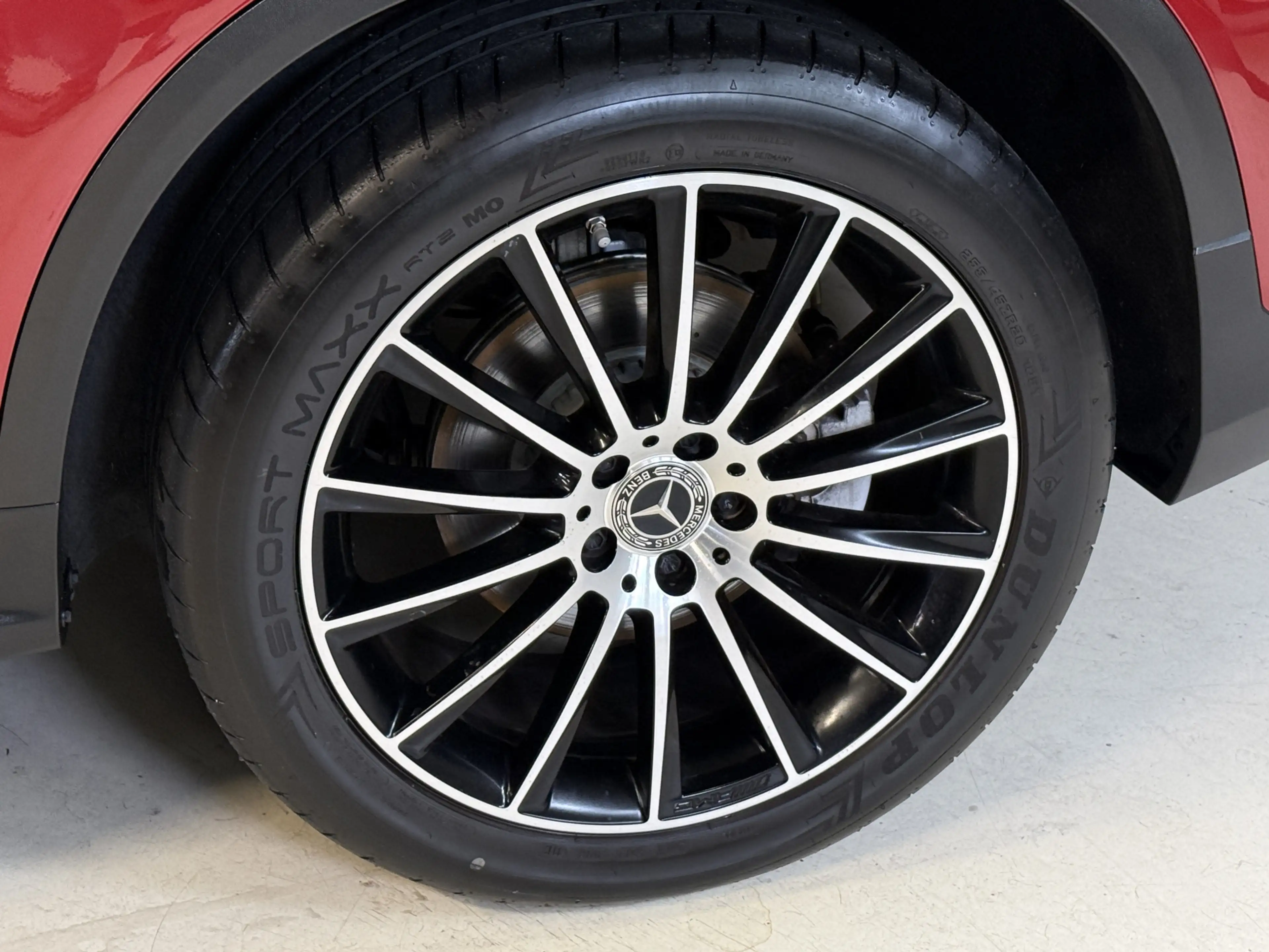 Mercedes-Benz GLC 250 4MATIC AMG Line Premium | Panoramadak | Stoelverwa — photo 37