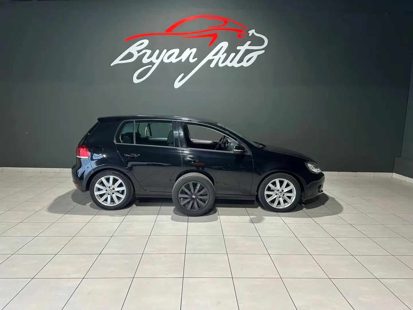 Volkswagen Golf 5p 1.6 tdi Sport Edition Nero - 1