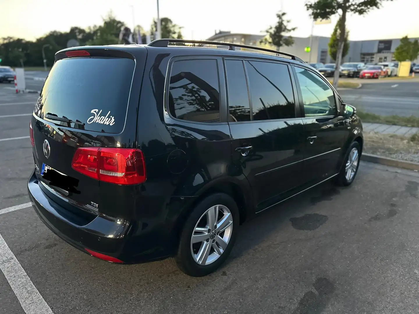 Volkswagen Touran 1.6 TDI DPF Life - 2