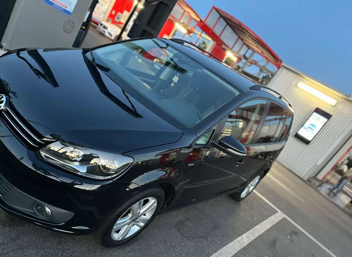 Volkswagen Touran 1.6 TDI DPF Life - 1