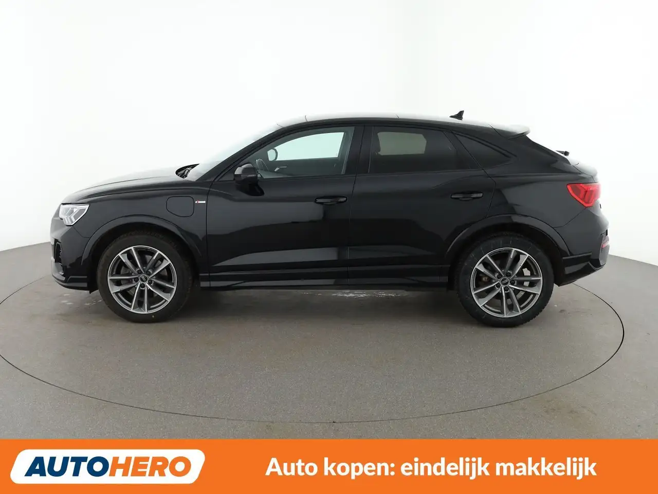 Audi Q3 45 TFSIe S line 3
