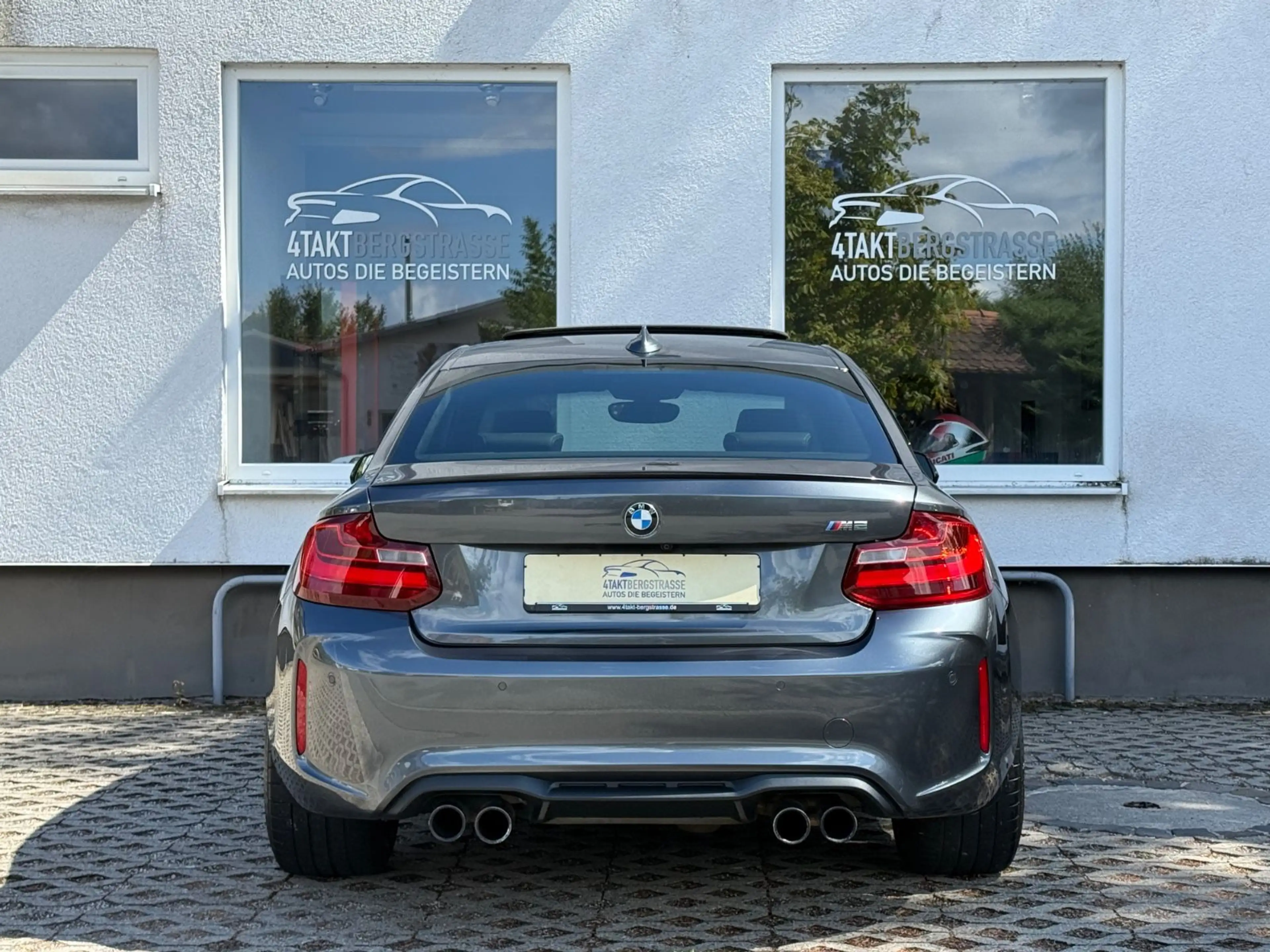 BMW M2 Coupé - 1.Hand - DKG h/k GLSD RFK 19" — photo 8