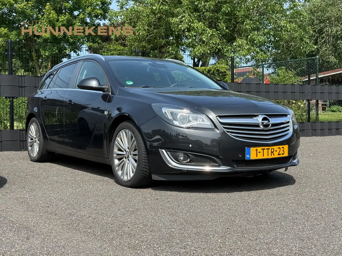 Opel Insignia Sports Tourer 2.0 CDTI EcoFLEX Business+ MOTOR DEF Noir - 1